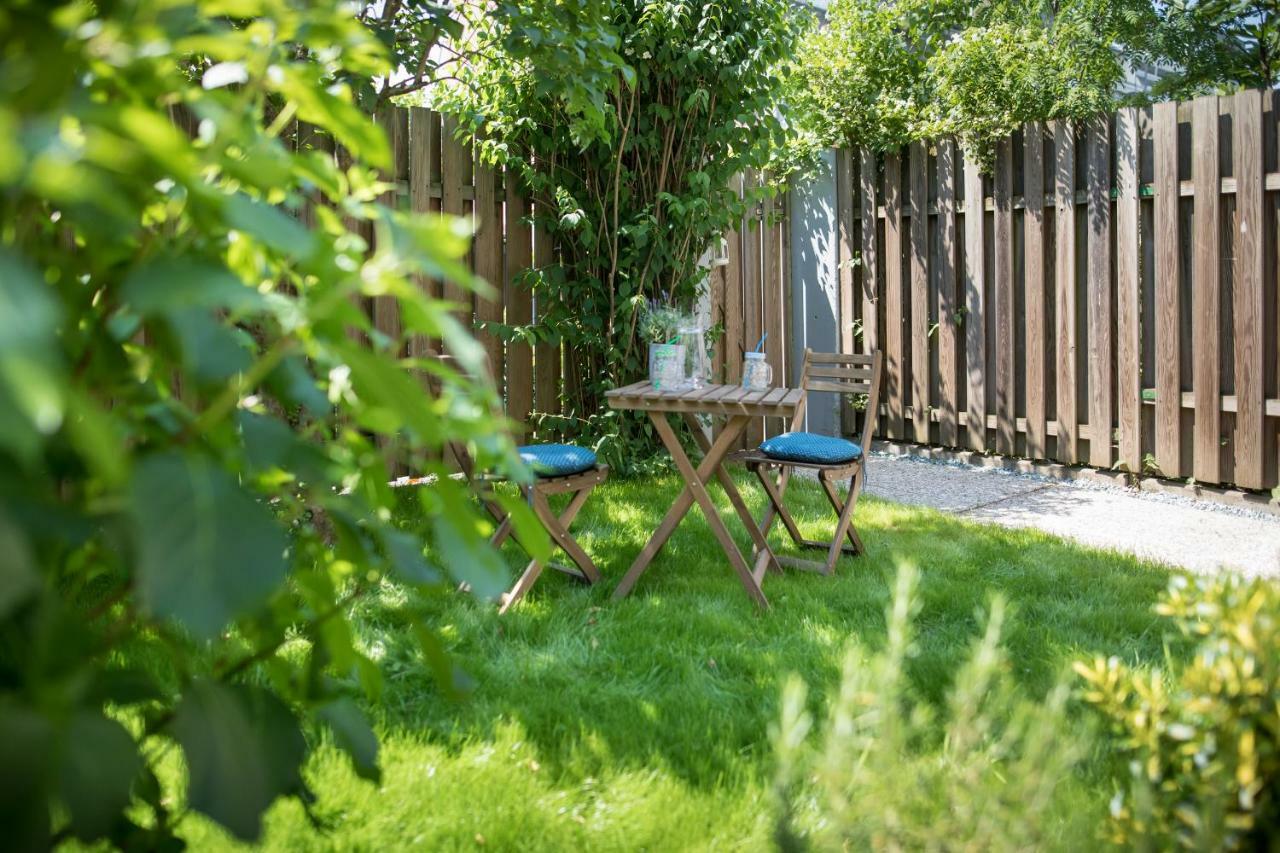 Family Apartment With Garden Любляна Экстерьер фото